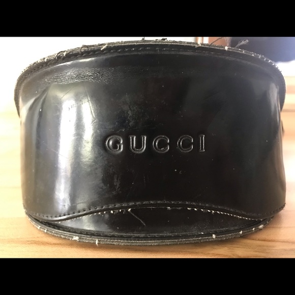 GUCCI SUNGLASSES W/ CASE - Picture 5 of 6